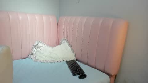lucycarterr online show from June 14, 3:41 am