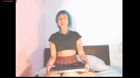 lucyrosess online show from June 24, 3:57 am