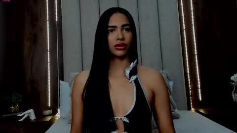 Lucy online show from March 6, 2:29 pm