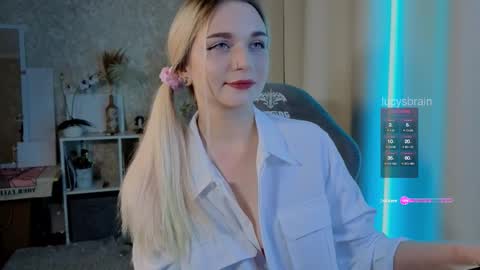 Lucy online show from November 2, 5:24 pm