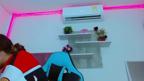 LUCY online show from March 12, 7:14 pm