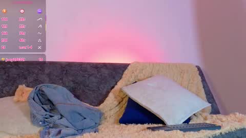 Lui online show from February 19, 5:50 am