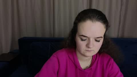 Snapshot of luisa_rosee chatting on February 16, 9:59 pm Luisa Rosee online show from February 16, 9:59 pm