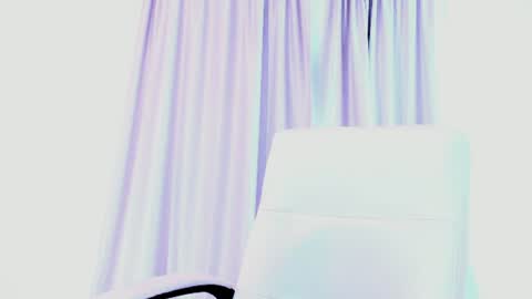 Luisa Diaz online show from June 24, 6:59 pm