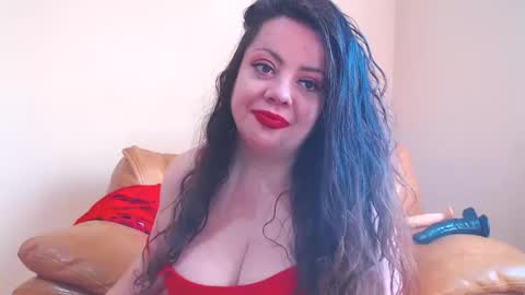 Cassie online show from April 6, 6:36 am