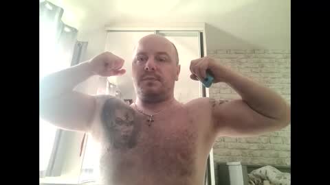 lukasz1808 online show from May 24, 5:30 pm