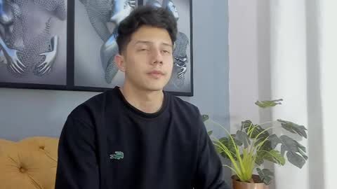 Luke Julien online show from October 27, 4:01 am