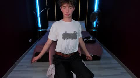 Luke online show from November 24, 8:46 am