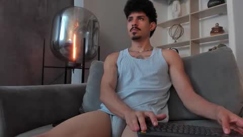 Luke Taylor online show from October 14, 11:57 am