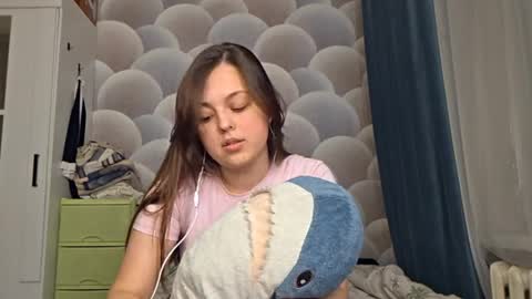 Lana online show from March 28, 7:15 pm