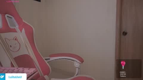 lulitauwu online show from February 17, 4:22 am