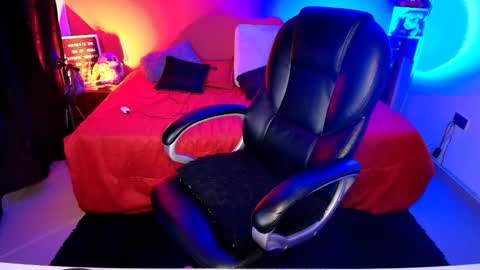 LuluBigTitts online show from November 12, 10:45 pm