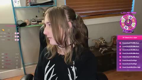 Lulu online show from March 5, 12:27 am