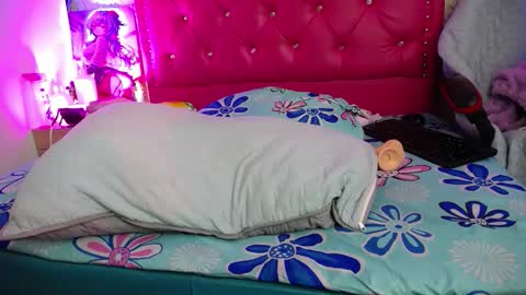 Luly online show from November 14, 5:42 am