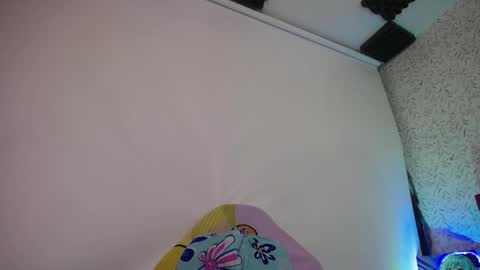 Luly online show from February 26, 4:05 am