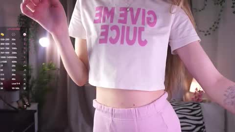 Kate online show from November 26, 9:39 am