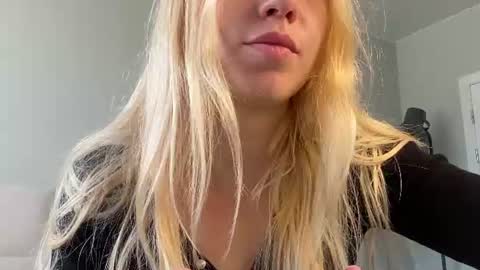 Catherine online show from June 27, 2:01 pm