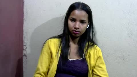 Laura online show from June 12, 5:17 am