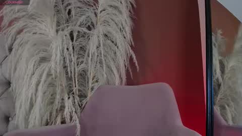 luna_cute14 online show from March 5, 11:47 pm