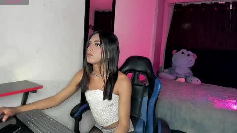 luna_duque online show from April 11, 3:38 pm