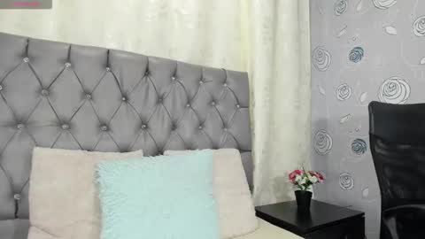 Luna Eva online show from March 24, 2:23 pm