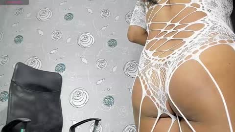 Luna Eva online show from October 4, 2:15 pm