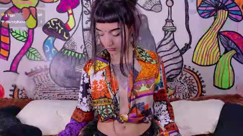 luna_gc online show from June 11, 6:39 pm