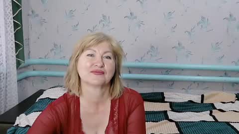 luna_lure11 online show from July 1, 7:28 am