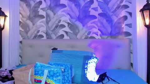 Luna Morgan online show from November 18, 3:09 am