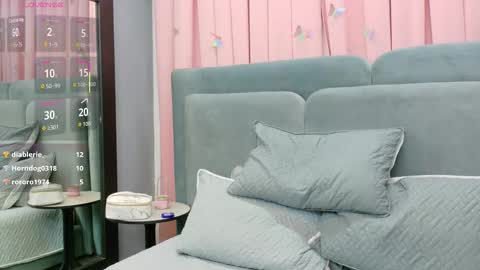 LUNA  online show from October 9, 12:27 am