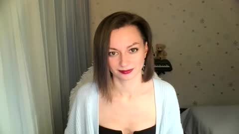 lunaa_bluee online show from November 24, 9:13 pm