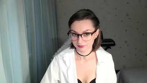 lunaa_bluee online show from November 6, 8:12 pm