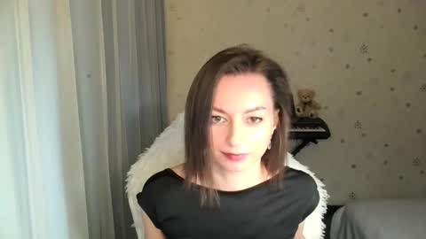 lunaa_bluee online show from November 13, 10:01 pm