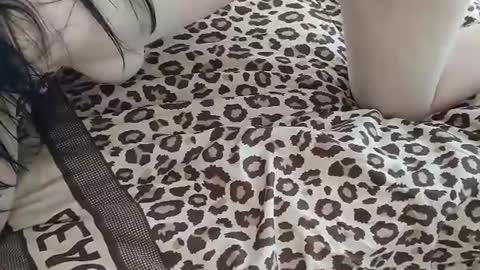 LunaLeonCoupleWife online show from June 10, 8:46 am