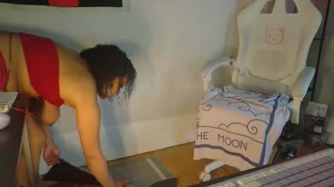  Luna Love  online show from March 11, 9:07 pm