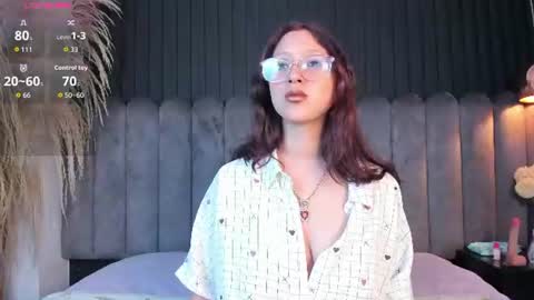 lunar_lustx online show from June 30, 8:18 pm