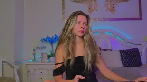 Luna Rishi online show from October 16, 11:54 am