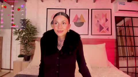 Luna Ruso  online show from February 4, 8:24 pm