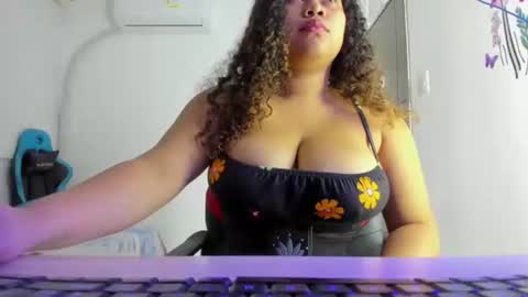 luna online show from February 19, 4:39 pm