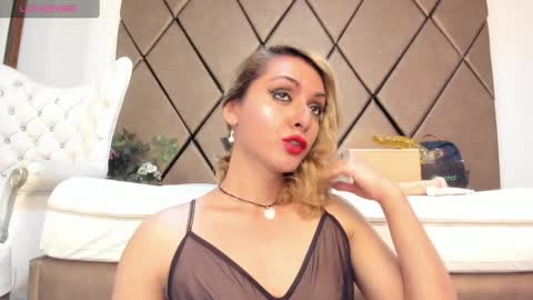 Snapshot of lunitadiva chatting on March 10, 12:28 pm lunitadiva online show from March 10, 12:28 pm