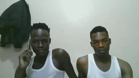 luoislove online show from November 17, 5:04 pm