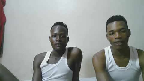 luoislove online show from March 25, 3:19 pm