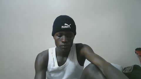 luoislove online show from March 27, 2:18 pm