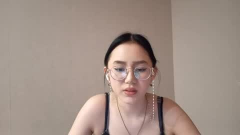 Roxie online show from April 3, 3:41 pm