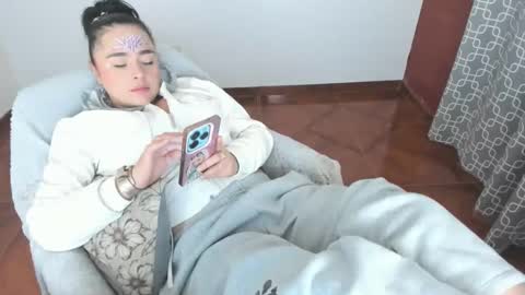 PAULINA online show from April 1, 1:41 pm