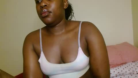 lustrous-choco online show from March 15, 1:54 am