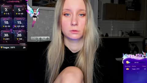 Snapshot of lusyagreenberg chatting on January 29, 9:39 pm LusyaGreenberg online show from January 29, 9:39 pm