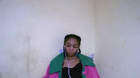 lutchia online show from September 15, 12:39 pm