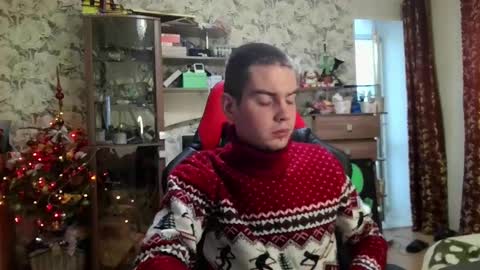 Den online show from December 22, 10:28 am