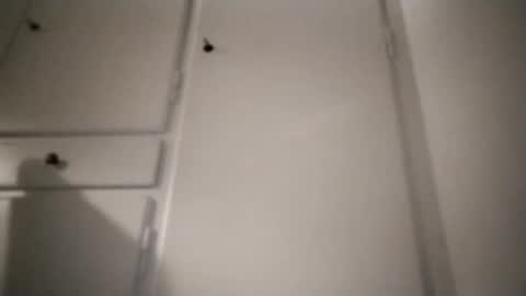 luulyy204359 online show from September 12, 7:27 pm